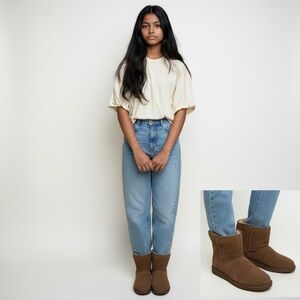 Ugg Tan Suede Sheepskin Boots, Suede/Sheepskin, Size 6.5